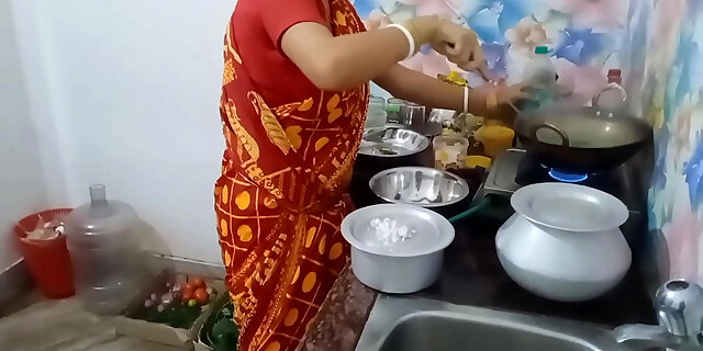 amateur,bengali,hardcore,homemade,indian,mature,saree,sex,wife