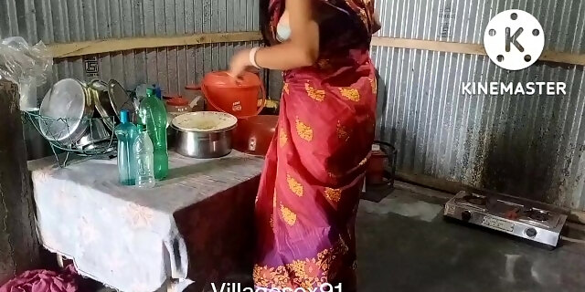 Boudisex - Red Saree Cute Bengali Boudi sex (Official video By villagesex91) 11:17  Indian Porn